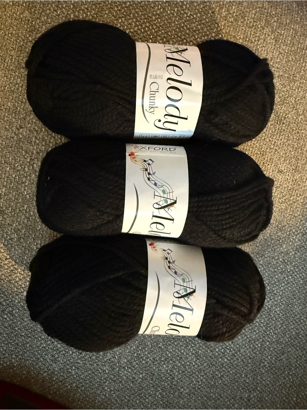 Oxford Melody Chunky yarn, Black, 
1.76 oz/ 50 gm, 82 yrds each x 3 skeins